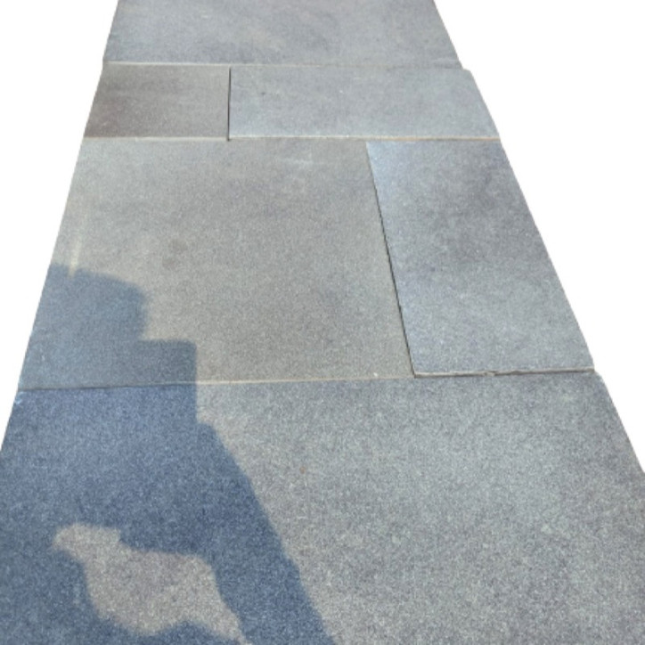 Dallage Opus 4 formats Kerala Grey