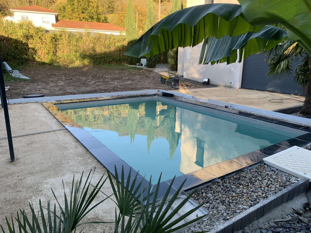 Margelle de piscine Bluestone 60/30/3cm bord arrondi